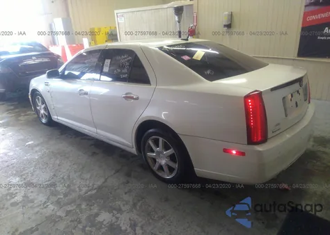 2008 Cadillac Sts V8 z USA, uszkodzony, nr VIN 1G6DZ67A380170988